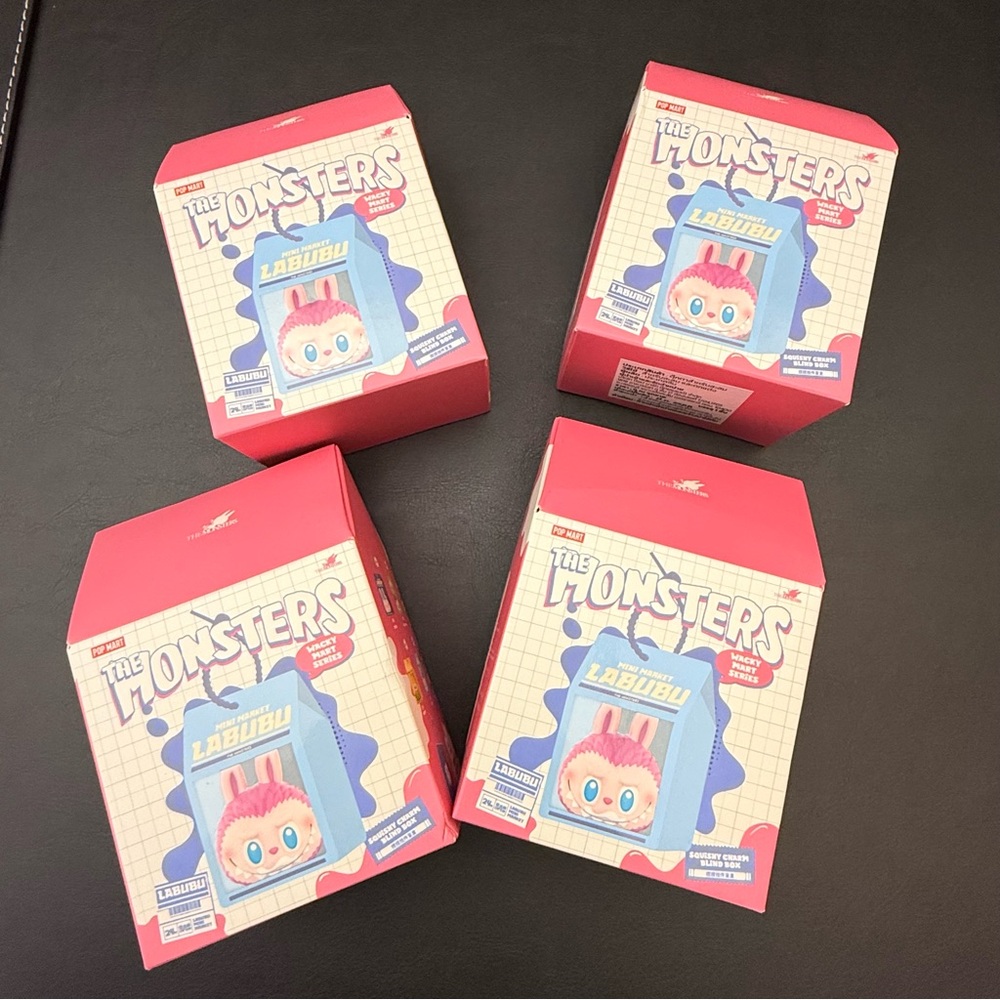 ONE Blind Box Pop Mart The Monsters Squishy Charm Wacky Mart Series Labubu